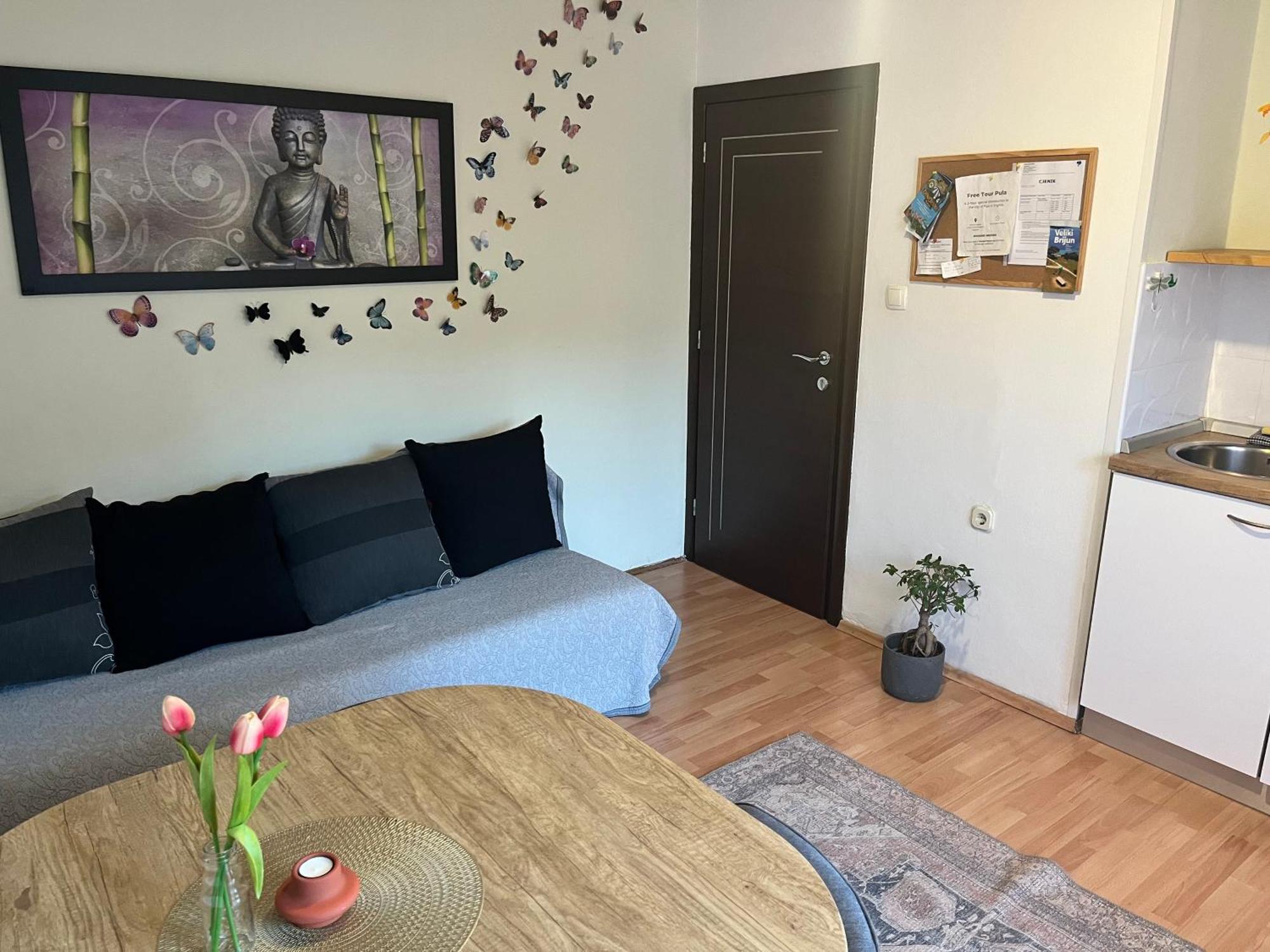 Veronika'S House Πούλα Εξωτερικό φωτογραφία